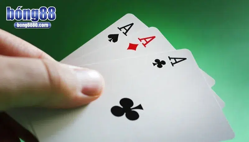 Liêng – Tuyệt kỹ game bài đỉnh cao tại sảnh Casino Bong88 Bình tĩnh trước mọi tình huống