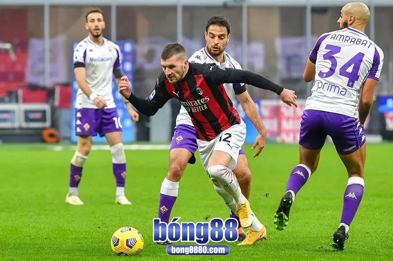 Nhận định AC Milan vs Fiorentina 1h45 Ngày 20/10/2025 - Vòng 7 Serie A AC Milan được đánh giá cao hơn về phong độ