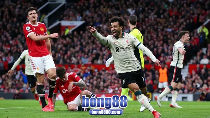 Liverpool được đánh giá cao hơn về phong độ